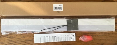 Generación Iluminación Transicional LED Vivid Gabinete Interior 3000K Blanco 30"  Foto 1 de 3