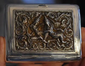 ANTIQUE SIAM SILVER CIGARETTE CASE WITH ASIAN SIAM THAI REPOUSSE DANCER MOTIF - Picture 1 of 12