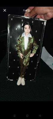 BTS J-HOPE КОЛЛЕКЦИОННАЯ МОДНАЯ КУКЛА K-POP ИДОЛ в оригинальной упаковке - Изображение 1 из 2