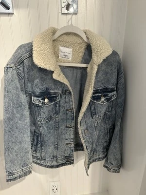 Chaqueta de jean recortada Sherpa rosa celebrity para mujer talla XS 100 % algodón Foto 1 de 4