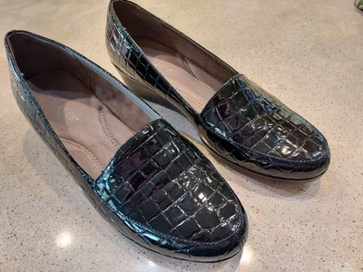 Zapatos de tacón de cuña de cocodrilo sin cordones negros aerosoles para mujer 9 M ¡Nuevos sin caja! Foto 1 de 4