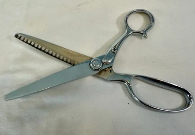 9" Household Pinking Fabric Textile Shears Scissors Sewing Crafts Japan Vintage - Image 1 of 4