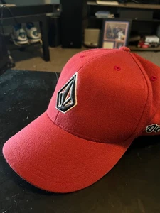 volcom hat - Picture 1 of 4