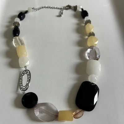 Collar de cuentas LIA SOPHIA INTERPLAY jade blanco, amarillo con cuentas de vidrio y plástico Foto 1 de 4