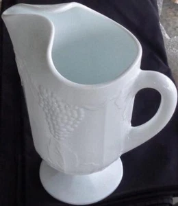 Beautiful Vintage White Milk Glass 64 Ounce Pitcher – VGC – GORGEOUS EMBOSSED - Picture 1 of 9