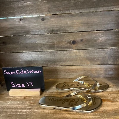 Sandalias chanclas Sam Edelman Olivia doradas para niños talla 1 Y usadas en excelente estado Foto 1 de 4