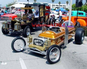 "Drag U La" & "Munsters Koach" 1960's "Munsters" TV Hot Rods PHOTO! #(27a) - Picture 1 of 2
