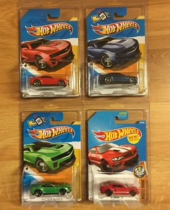 Lot Of 4 Hot Wheels 2012 New Models & Muscle Mania Chevy Camaro In Protect Packs - Picture 1 of 7