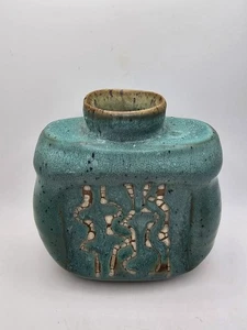 Turquoise Aqua Tan Ornate Pottery Vase NH Stamp - Picture 1 of 9