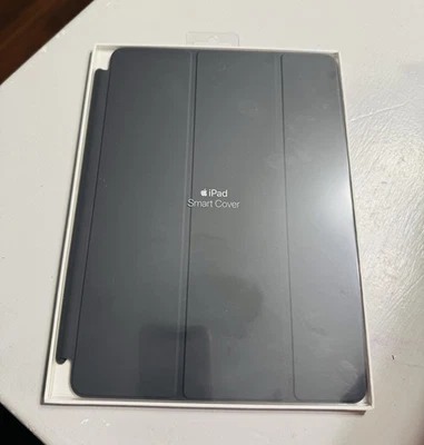 Apple MQ4L2ZMA Smart Cover for iPad 9.7-inch - Charcoal Gray - Image 1 of 4