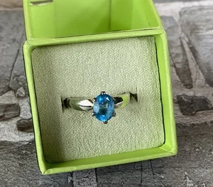 Natural Oval Cut Swiss Blue Topaz Solitaire Ring Sterling Silver Size 7.5-2.79 G - Picture 1 of 8