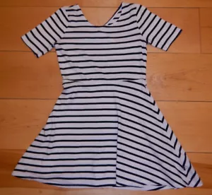 Cute Black & White Striped DKNY (Donna Karan) Dress Girl Size M 10-12 - Picture 1 of 2