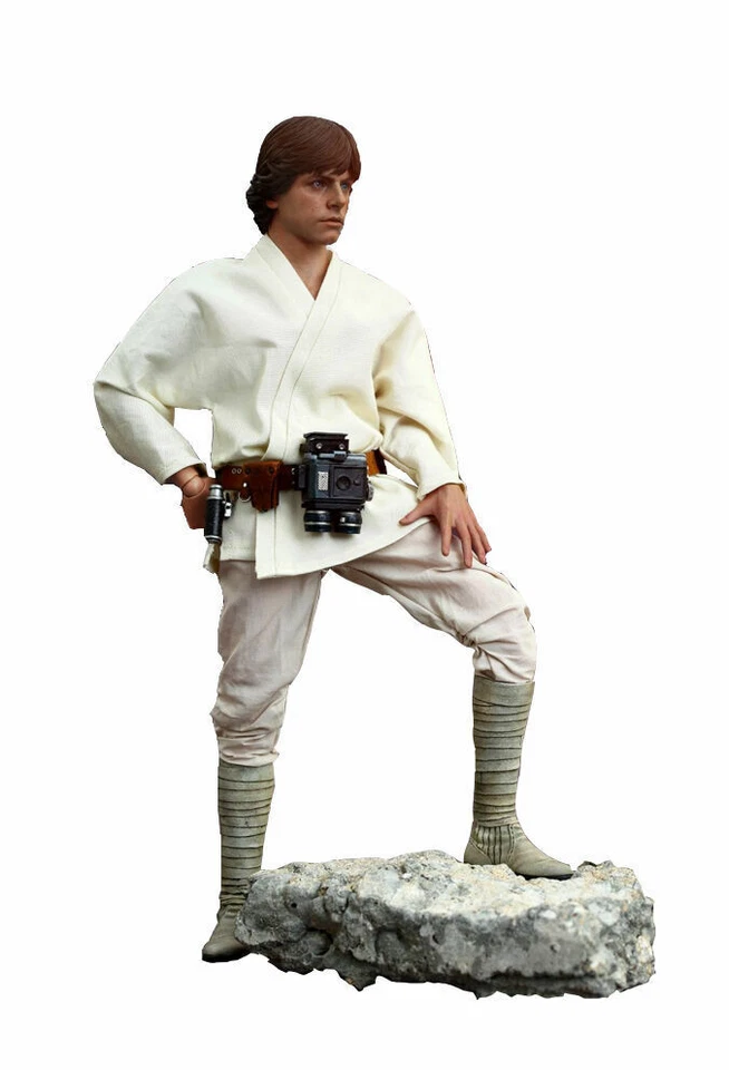 Hot Toys Star Wars Episode IV A New Hope Luke Skywalker 11 inch Action Figure - MMS297