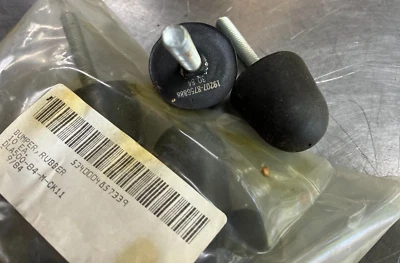 5340004857339 Parachoques de goma Taylor Brothers 5340-00-485-7339 DLA500-84-M-CK11 Foto 1 de 4