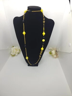 Collana a chiacchierino fatta a mano con pietre in giallo e nero - Immagine 1 di 3