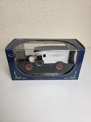 Signature Models 1920 White Van Nationwide Express Delivery Toy Van Model New - Image 1 of 4