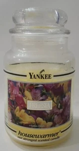Yankee Candle Freesia Housewarmer Candle 22 oz 1 Wick Preowned Rare Scent Read - Picture 1 of 12