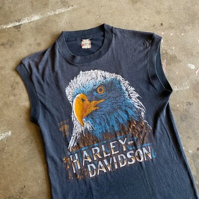 EARLY 80s VINTAGE HARLEY DAVIDSON 3D EMBLEM MUSCLE T-SHIRT MEN SZ S MOTORCYCLE - Image 1 of 4