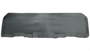 Husky Floor Mats Liners - Ford Super Duty 08-10 F250/F350 Crew Cab Rear 2nd Row - Picture 1 of 3