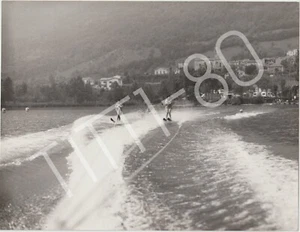 LAKE DI REVINE - WATER SKI 1970 (TREVISO) PHOTOGRAPH 23.7 X 18.2 CM - Picture 1 of 1