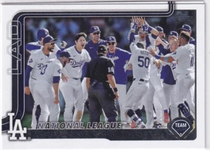 2025 Topps MLB Baseball Series 1 No. 302 Los Angeles Dodgers Shohei Ohtani - Bild 1 von 2