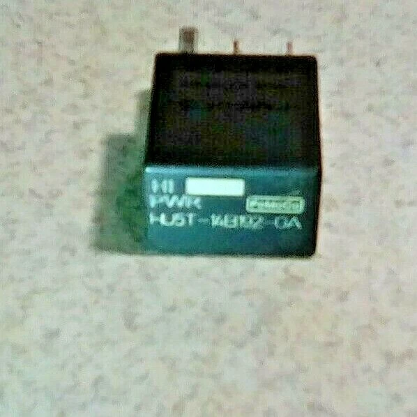 Relé Tyco Ford HU5T-14892-GA PA66-GF25 12VDC bobina 30/20A Foto 1 de 4