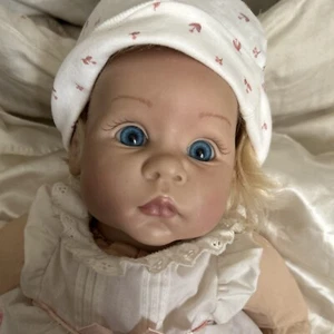 Lee Middleton Reva Schick Pampers Kid Doll 1999 Blonde Blue Eyes With Outfits - Picture 1 of 11