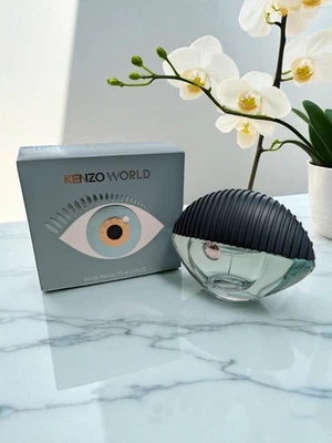 Perfume eau de parfum para mujer Kenzo World by Kenzo 2,5 oz/75 ml precio de venta sugerido por el fabricante 103 USD Foto 1 de 3