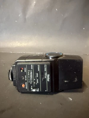 Vivitar 550 FD Speedlite Auto Thyristor Flash Tested working - New Batteries - Image 1 of 3