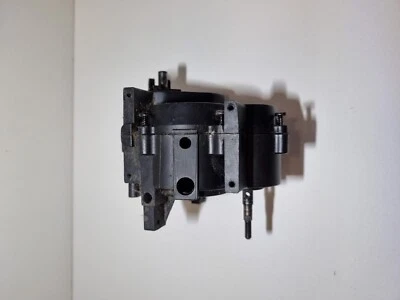 Scatola Differenziale Centrale HPI SAVAGE 1:8 RC MONSTER - Immagine 1 di 4