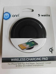 ONN 5W WIRELESS CHARGING PAD-IPHONE 8/8PLUS & NEWER-SAMSUNG/GOOGLE - Picture 1 of 2