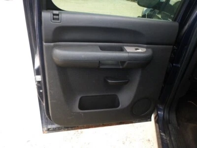 Used Rear Left Door Interior Trim Panel fits: 2010 Chevrolet Silverado 1500 pick Foto 1 de 4