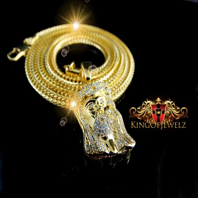 JUEGO DE CADENA COLGANTE MINI CRUZ DE JESÚS ORO AMARILLO TRIPLE CAPA 14K PARA HOMBRE Foto 1 de 4