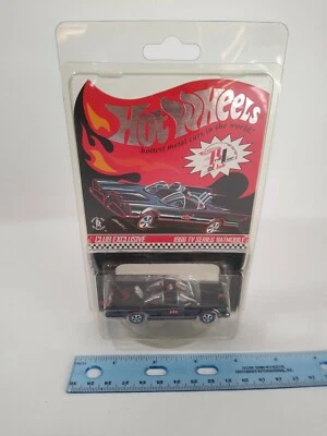 2008 Hot Wheels Redline Club Exclusive 1966 TV Series Batmobile #07979/13,428 🔥 - Image 1 of 4
