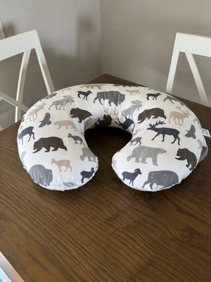 Boppy Baby pillow - Image 1 of 2