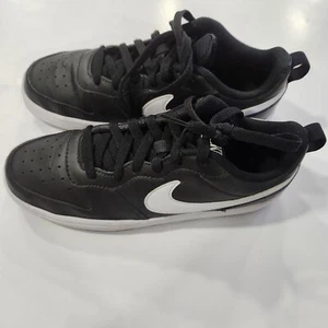 Größe US 7 - Nike Court Vision Low Next Nature Schwarz Weiß Sneaker Schuhe.. - Bild 1 von 5