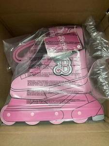 Loungefly Barbie The Movie AMC Esclusiva borsa a tracolla skate a rotelle - Foto 1 di 1