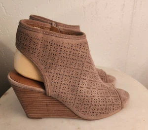 Lucky Brand Womens Tan Suede Open Toe Slingback Wedge Heel Sandals 8.5 #10 - Picture 1 of 8