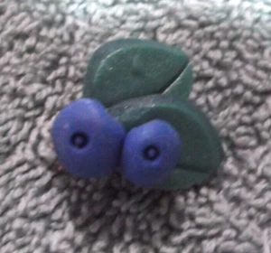 Vintage Clay Blueberries Pin - Picture 1 of 2