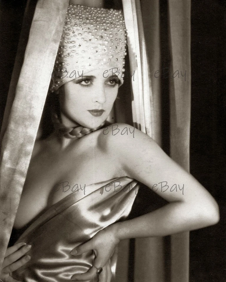 Carole Lombard  8x10 Photo Reprint - Image 1 of 1