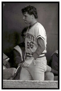 Jeff Russell (1983) Cincinnati Reds Vintage Baseball Postcard PCCR - Picture 1 of 2