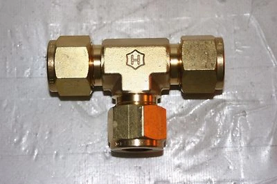 1/2" Tube Brass Tee Union Fitting  Ham-Let  764LB1/2 - Image 1 of 4