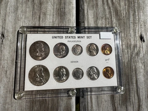 1957 P SILVER US MINT 10 COIN SET Cover