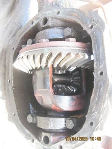 Holden HQ HJ HX HZ WB Ute Panel Van Diff - READ DESCRIPTION - Picture 1 of 5
