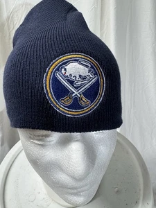 Buffalo Sabres NHL bestickt marineblau tailliert manschettenlos Strick Beanie Mütze Einheitsgröße - Bild 1 von 3
