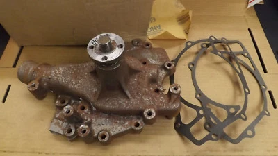 Nuevo OEM Ford F1TZ8501AX bomba de agua motor 460 F350 Foto 1 de 4