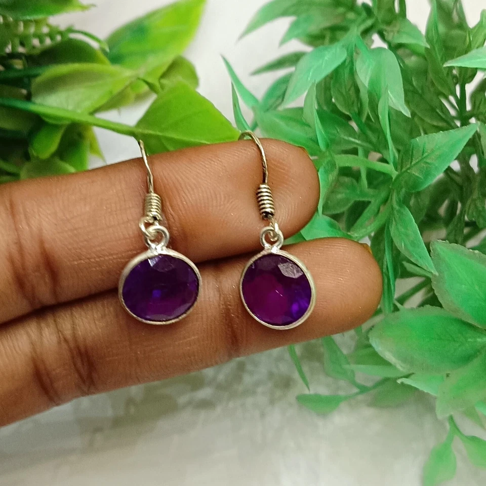 Pendientes de plata de ley 925 con piedras preciosas de topacio púrpura Foto 1 de 1