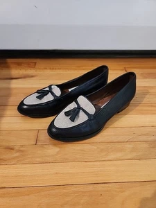 Etienne Aigner Ally Tan Fabric Black Leather Tassel Loafers Flats Women’s Size 6 - Picture 1 of 9