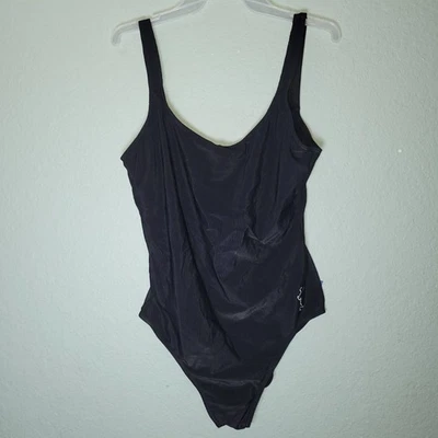 Maiô feminino vintage parques da Disney tamanho 16 preto branco Mickey Mouse - Imagem 1 de 4