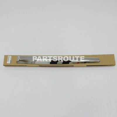 Moldura de puerta trasera derecha genuina Infiniti JX35 2013 QX60 2014-2020 82870-9NF0A Foto 1 de 4